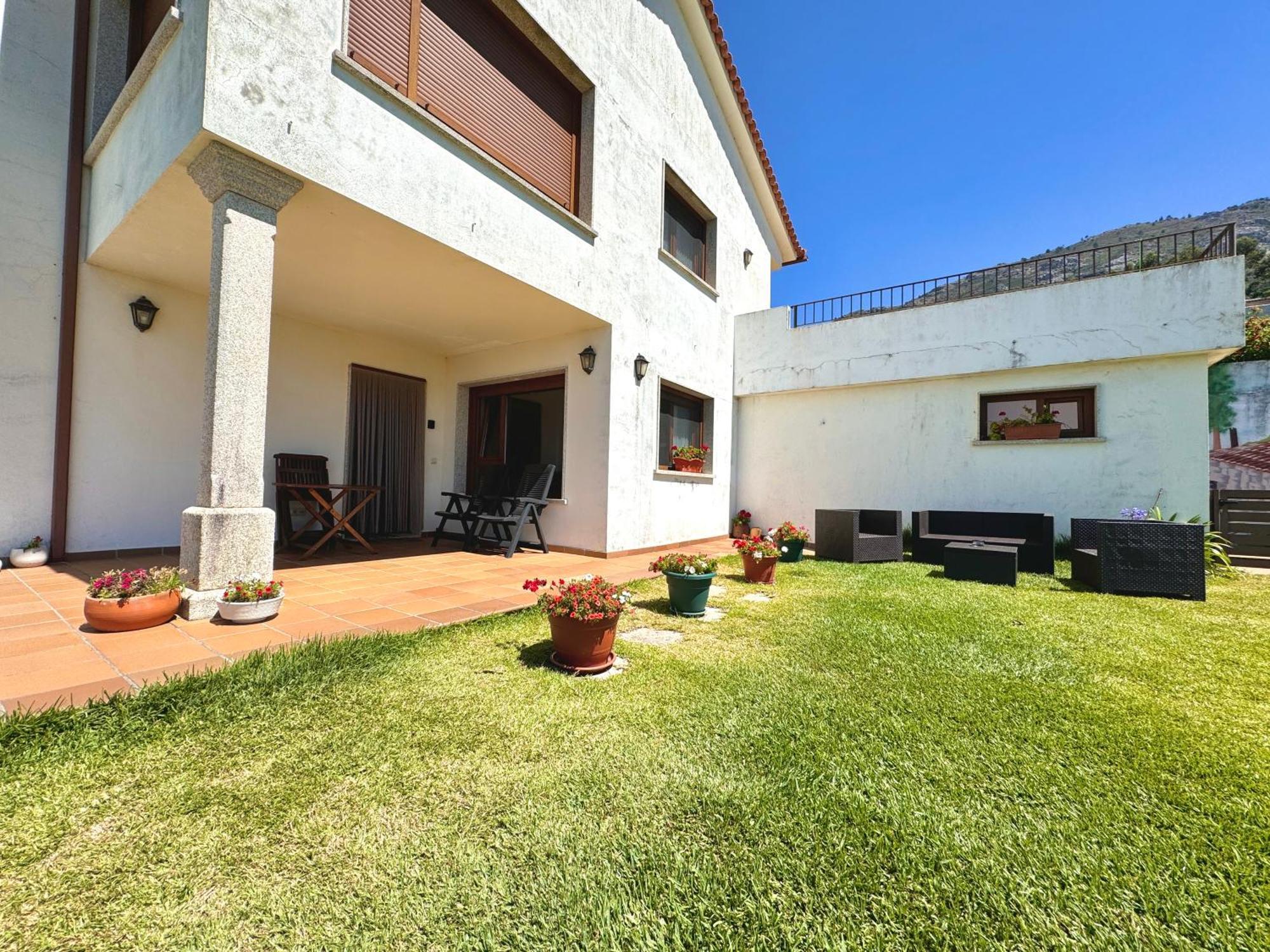 Rooms Peregrinos B Casa Alicia Rosal Luaran gambar